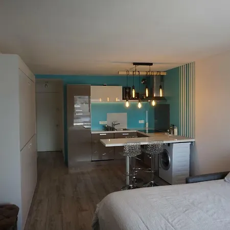 Victoria Surf Apartment